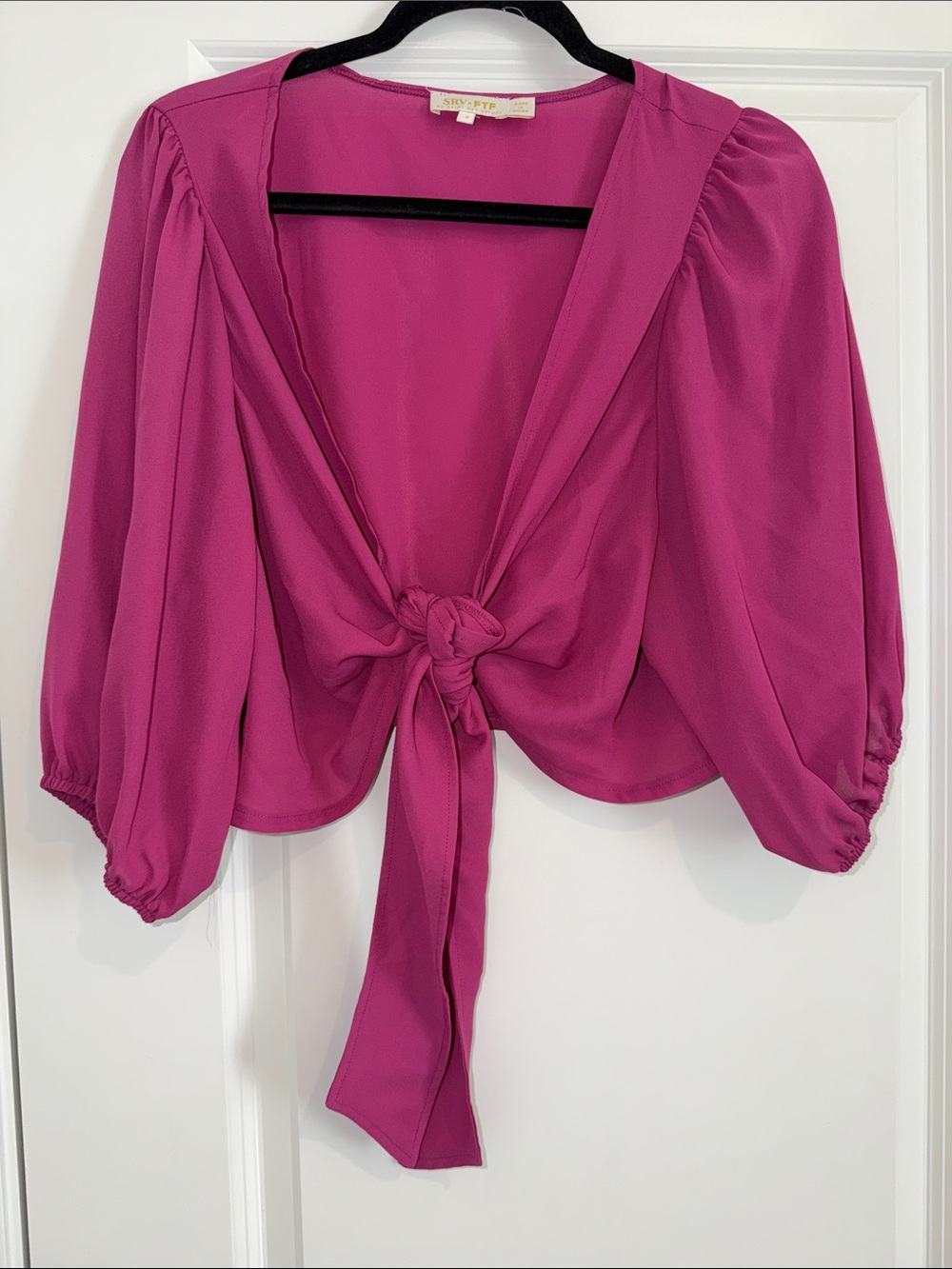 Tie-Front Puff Sleeve Bolero in Magenta